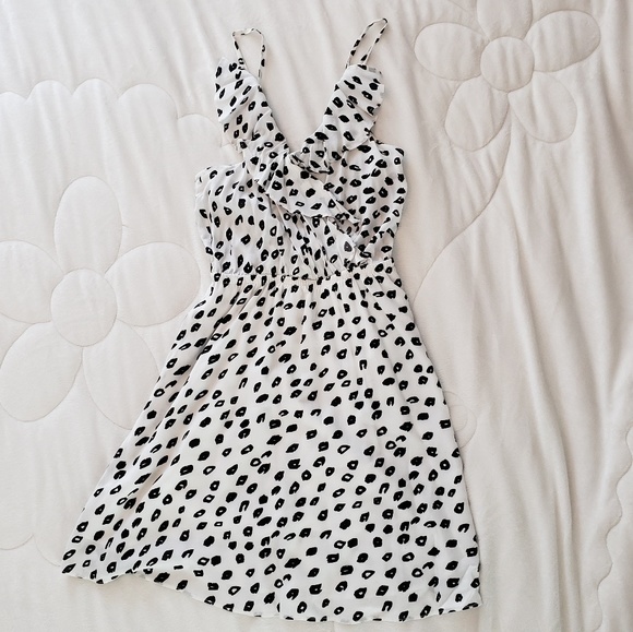 Bcbgeneration Ruffle Dress - Picture 2 of 4